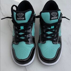 Nike Dunk Low Pro SB “Tiffany” X Diamond Co